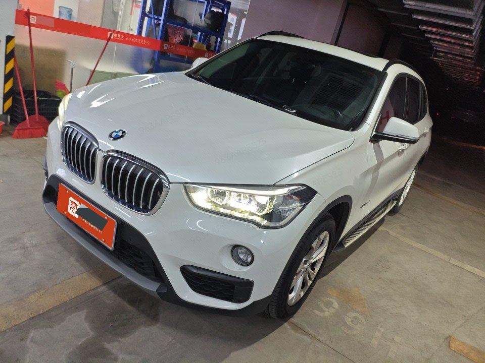 2017 2017 car image