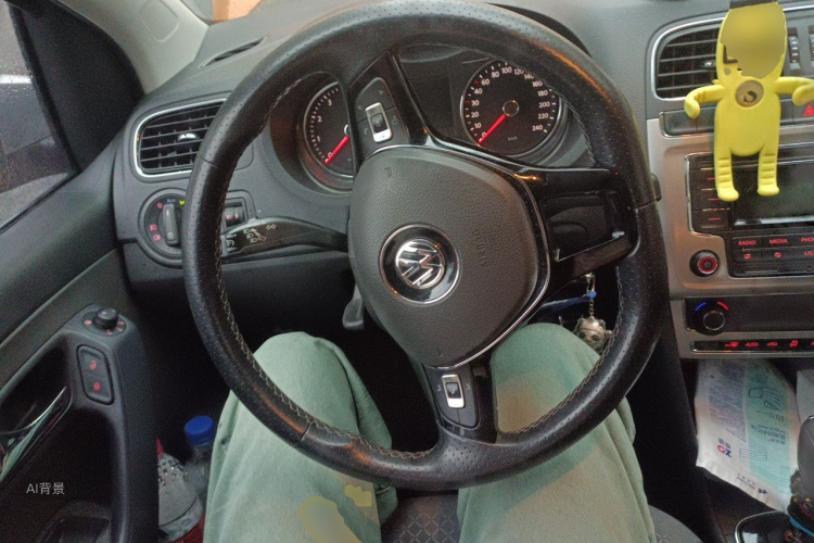 Volkswagen Polo 2015 #12 Volkswagen Polo 2015 car image #12