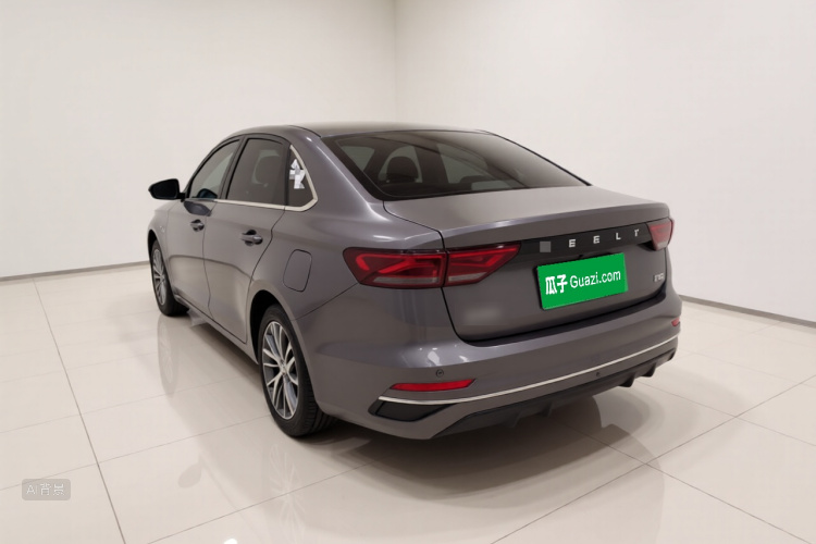 GEELY Emgrand 2025 immagine di auto #5