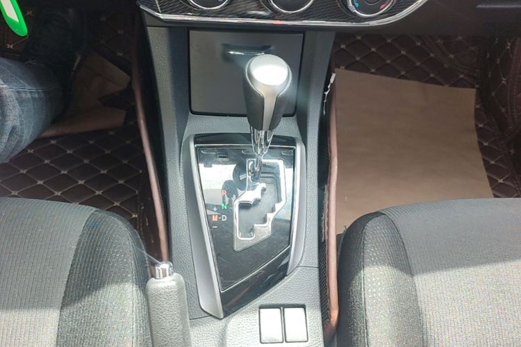 Toyota Corolla 2017 #14 Toyota Corolla 2017 car image #14