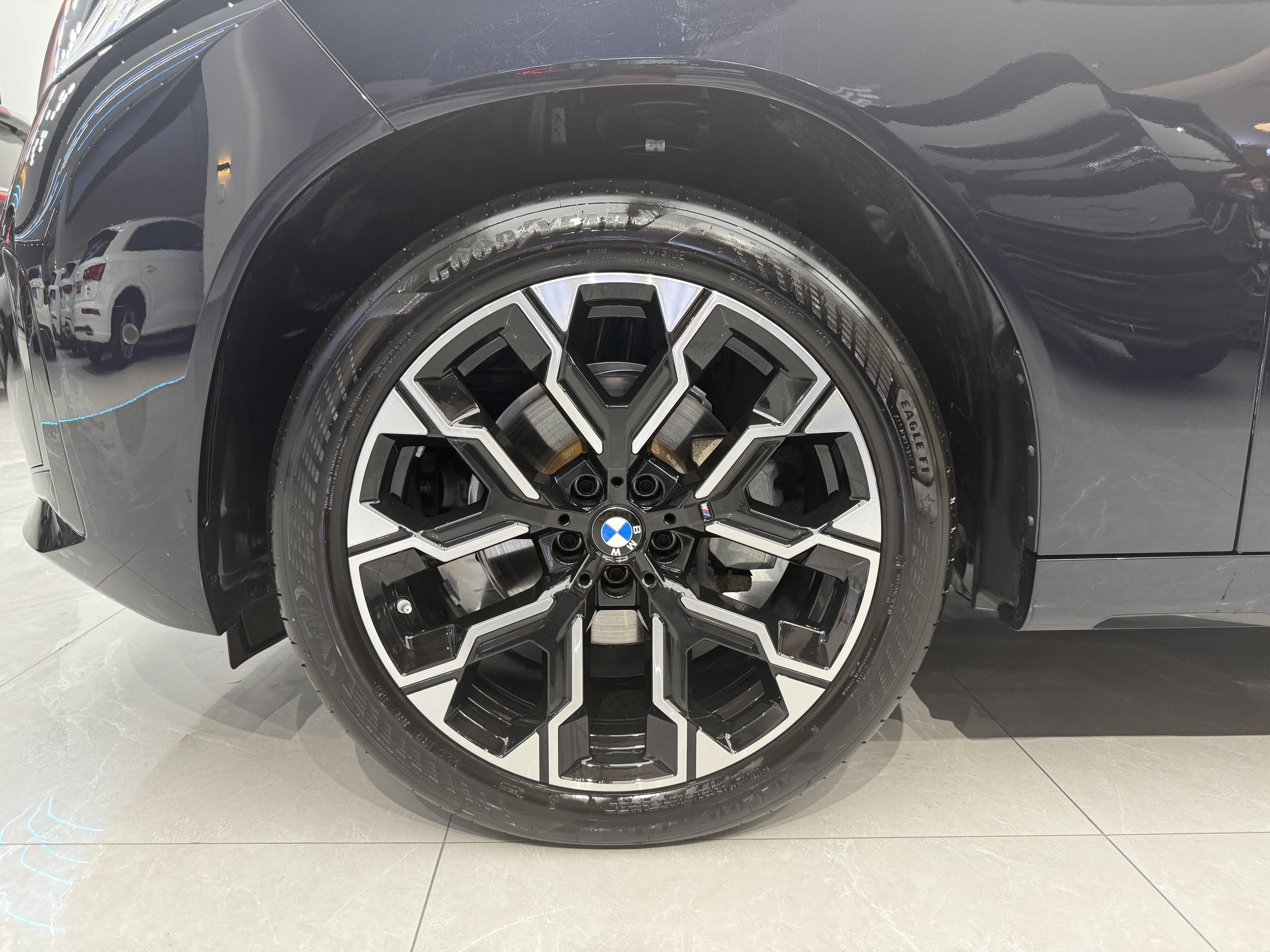 2025 immagine di auto #15