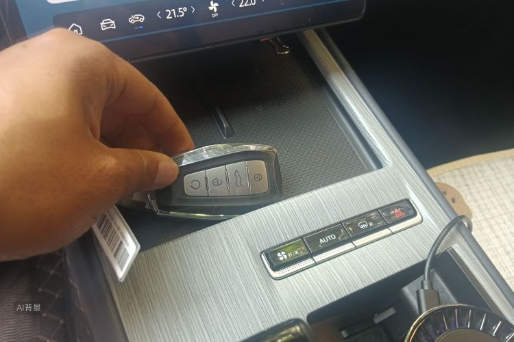 GEELY Boyue L 2025 صورة سيارة #10