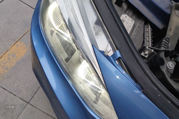 BMW 3 Series 2019 car image #8