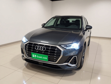 Audi Q3 2021 car image 