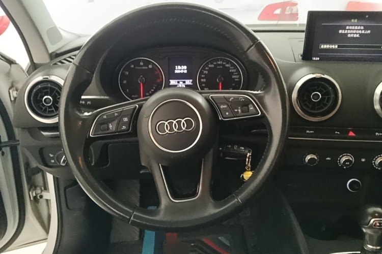 Audi A3 2018 #11 Audi A3 2018 car image #11