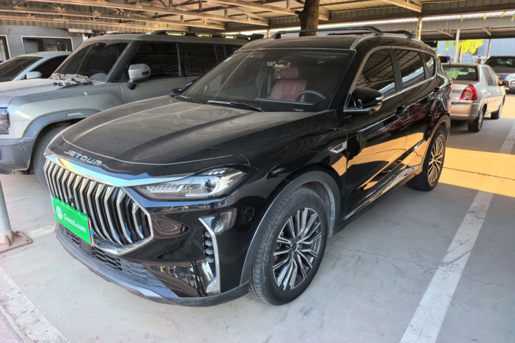 Jetour X70 PLUS 2023 car image #2