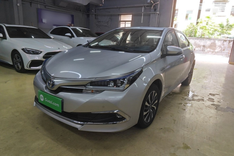 Toyota Corolla 2017 immagine di auto #2