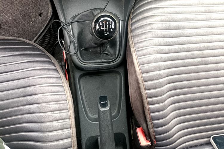 Volkswagen Polo 2016 #14 Volkswagen Polo 2016 car image #14