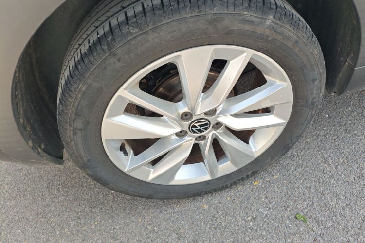 Volkswagen T-Cross 2021 изображение автомобиля #10