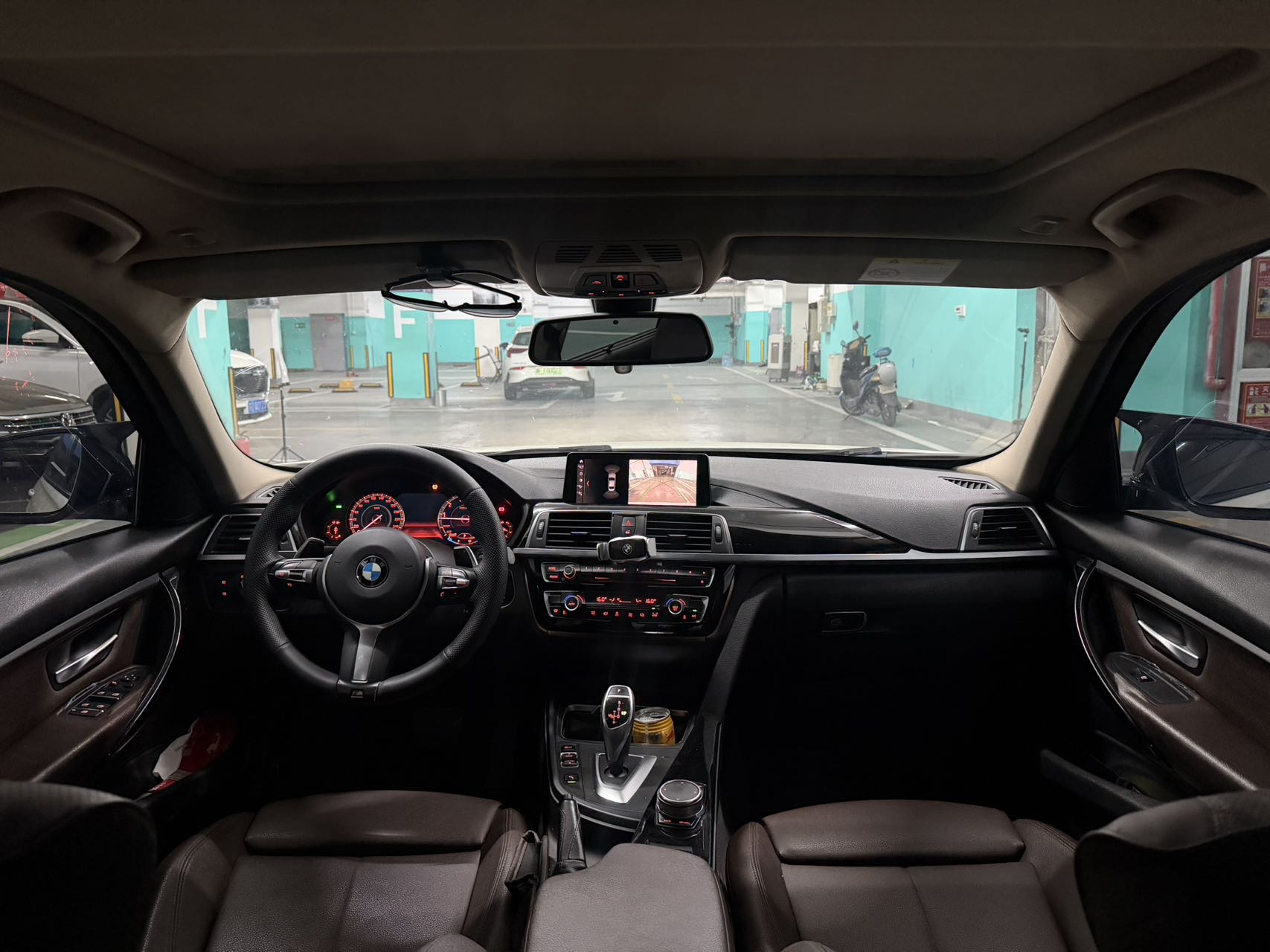 BMW 3 Series 2018 #6 BMW 3 Series 2018 car image #6