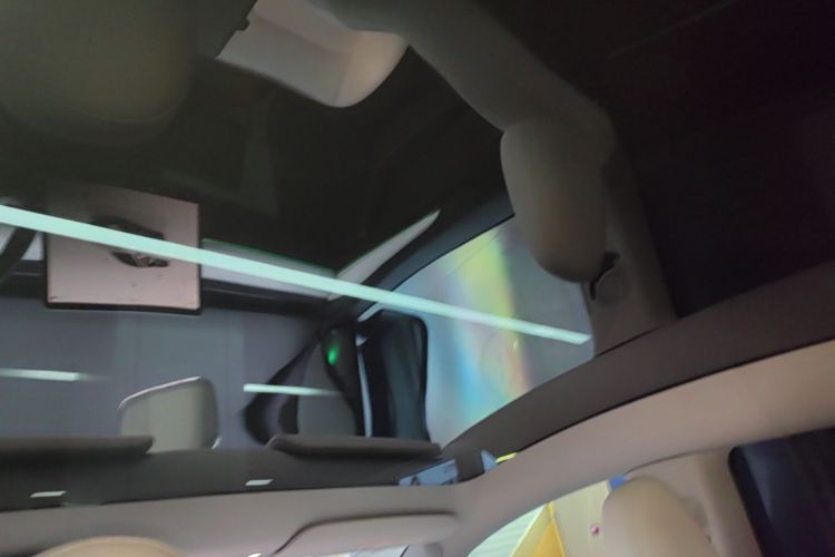 Tesla Model Y 2023 #18 Tesla Model Y 2023 car image #18