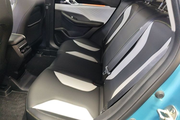 GEELY Coolray 2023 #17 GEELY Coolray 2023 car image #17
