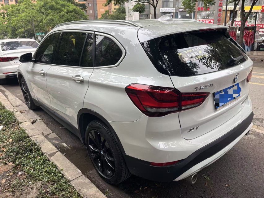 BMW X1 2021 car image #2