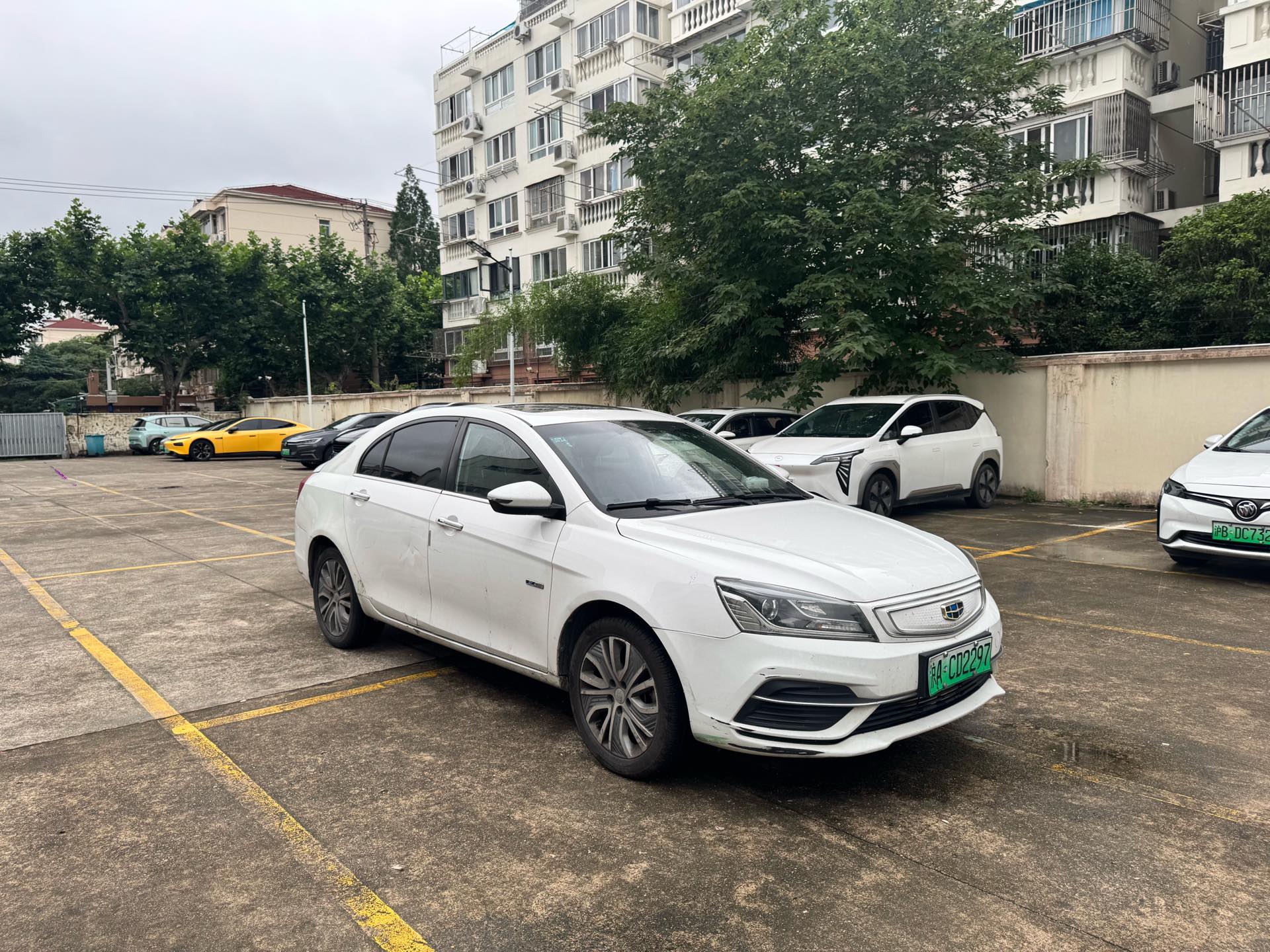 GEELY Emgrand New Energy 2018 car image #3