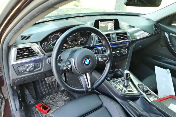 BMW 3 Series 2018 #11 BMW 3 Series 2018 car image #11