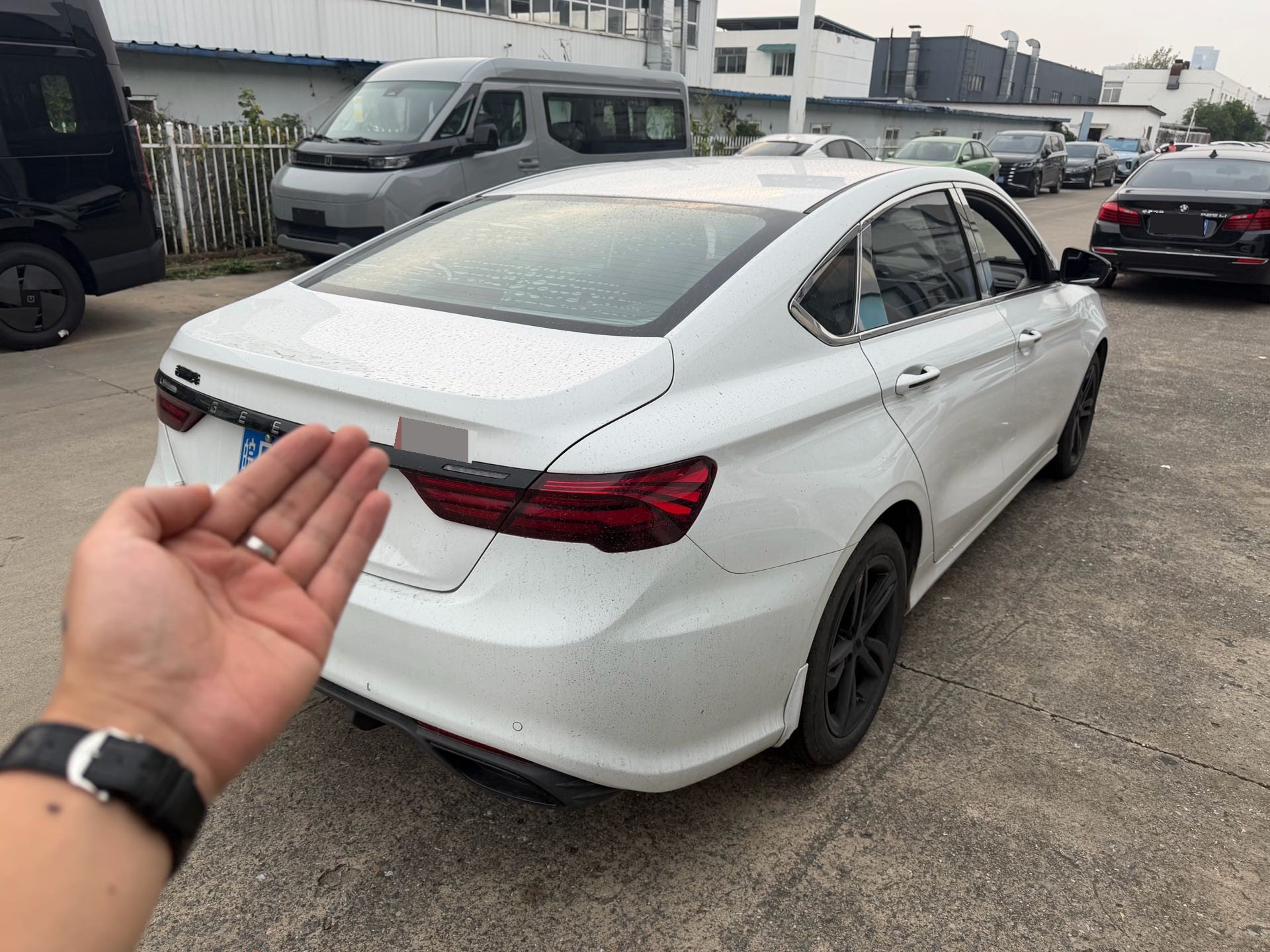 GEELY Binray 2021 #9 GEELY Binray 2021 изображение автомобиля #9