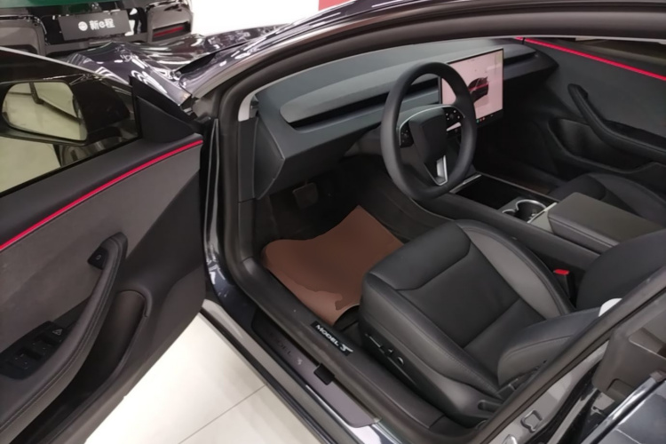 Tesla Model 3 2025 #12 Tesla Model 3 2025 car image #12