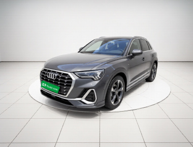 Audi Q3 2023 Audi Q3 2023 immagine di auto