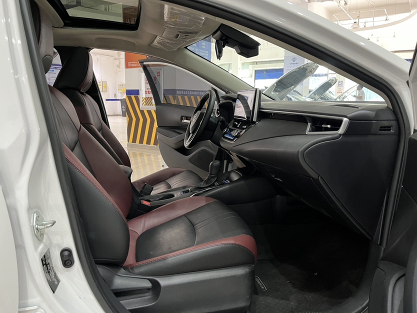 Toyota Corolla 2023 car image #8
