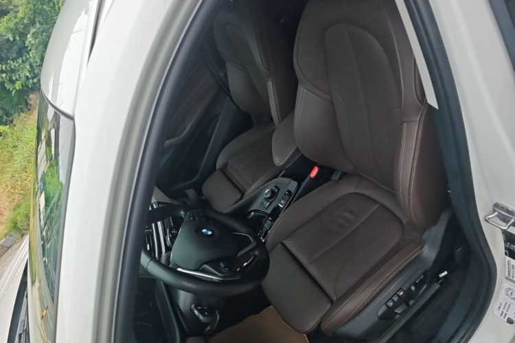 BMW X1 2019 #19 BMW X1 2019 car image #19