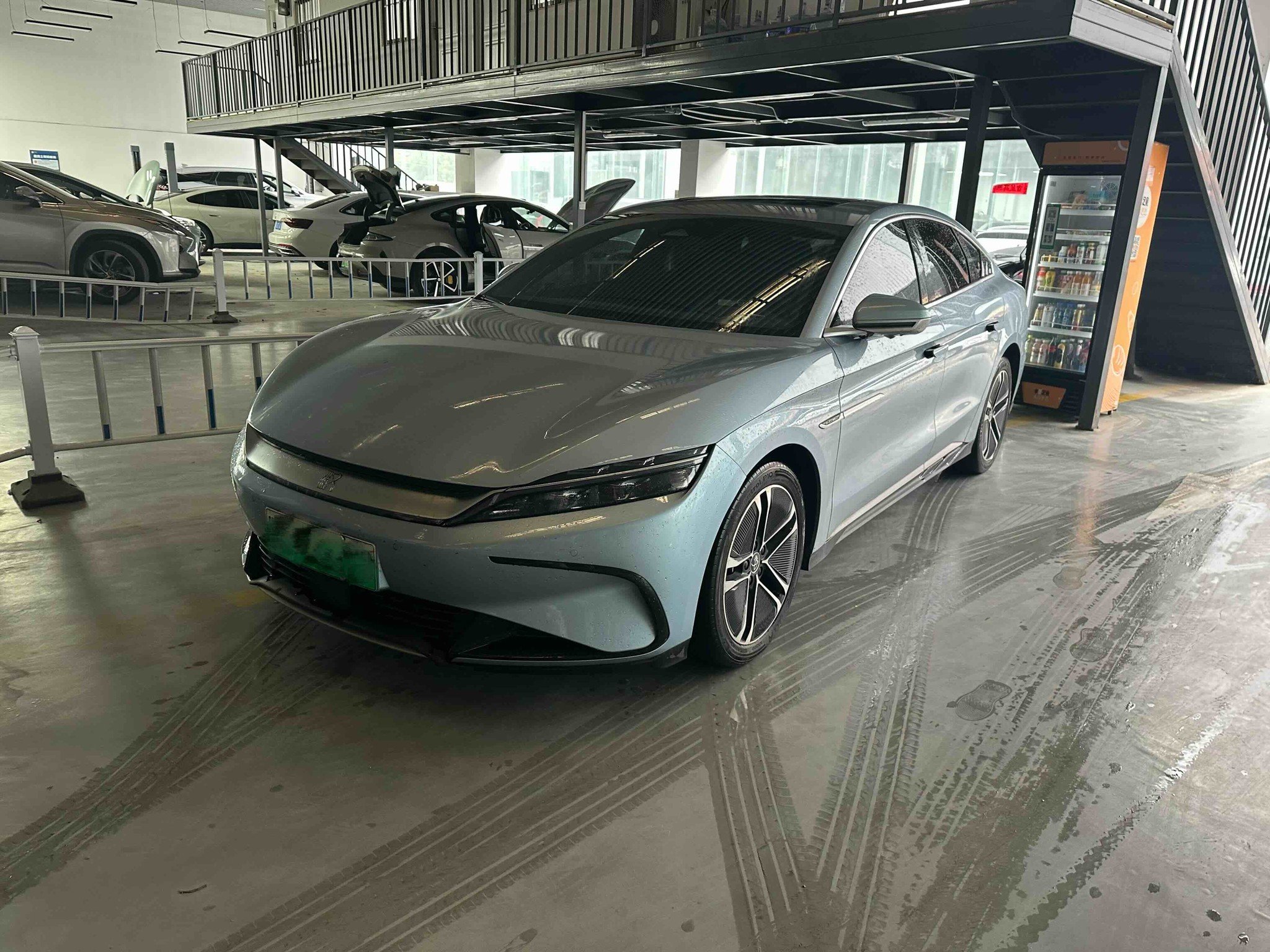 BYD Han 2023 BYD Han 2023 car image