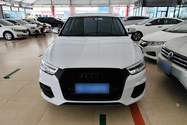 Audi Q3 2018 #3 Audi Q3 2018 car image #3