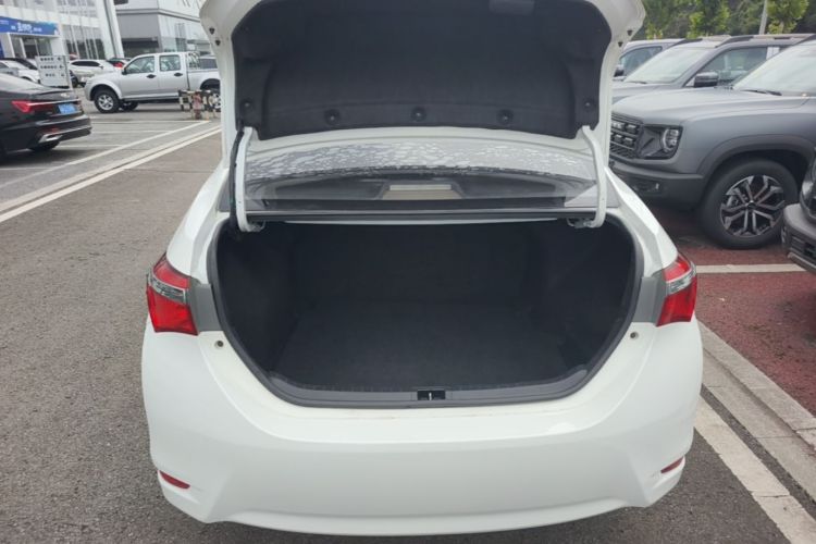 Toyota Corolla 2017 #19 Toyota Corolla 2017 car image #19