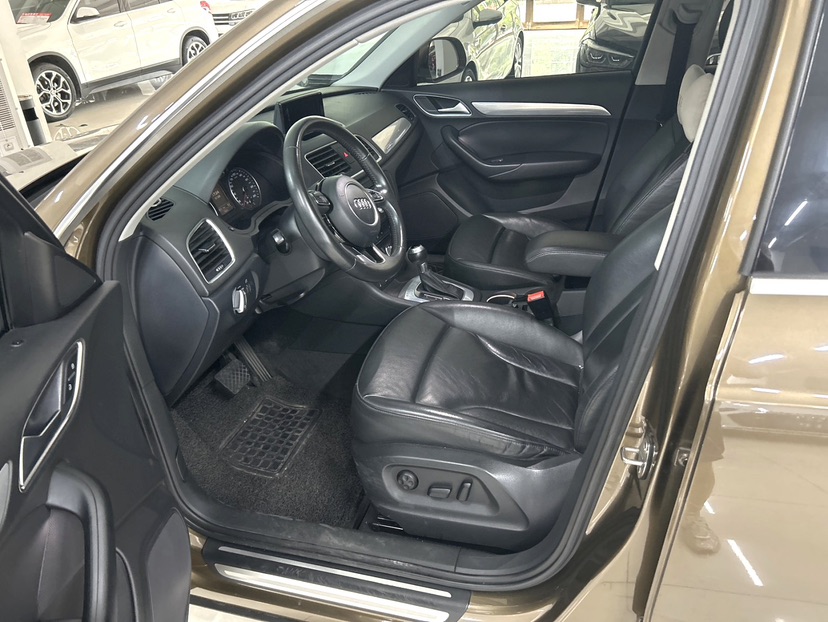 Audi Q3 2015 #4 Audi Q3 2015 car image #4