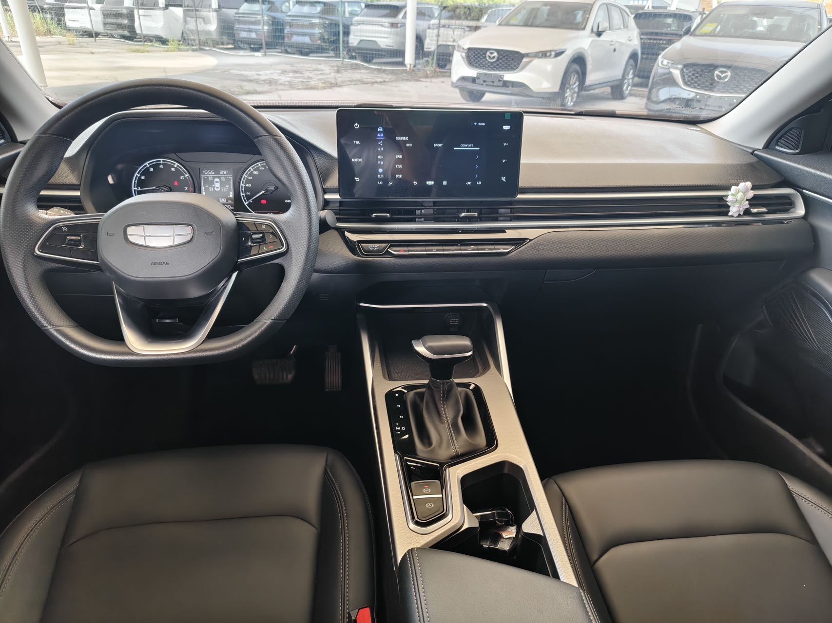 GEELY Emgrand 2025 car image #5