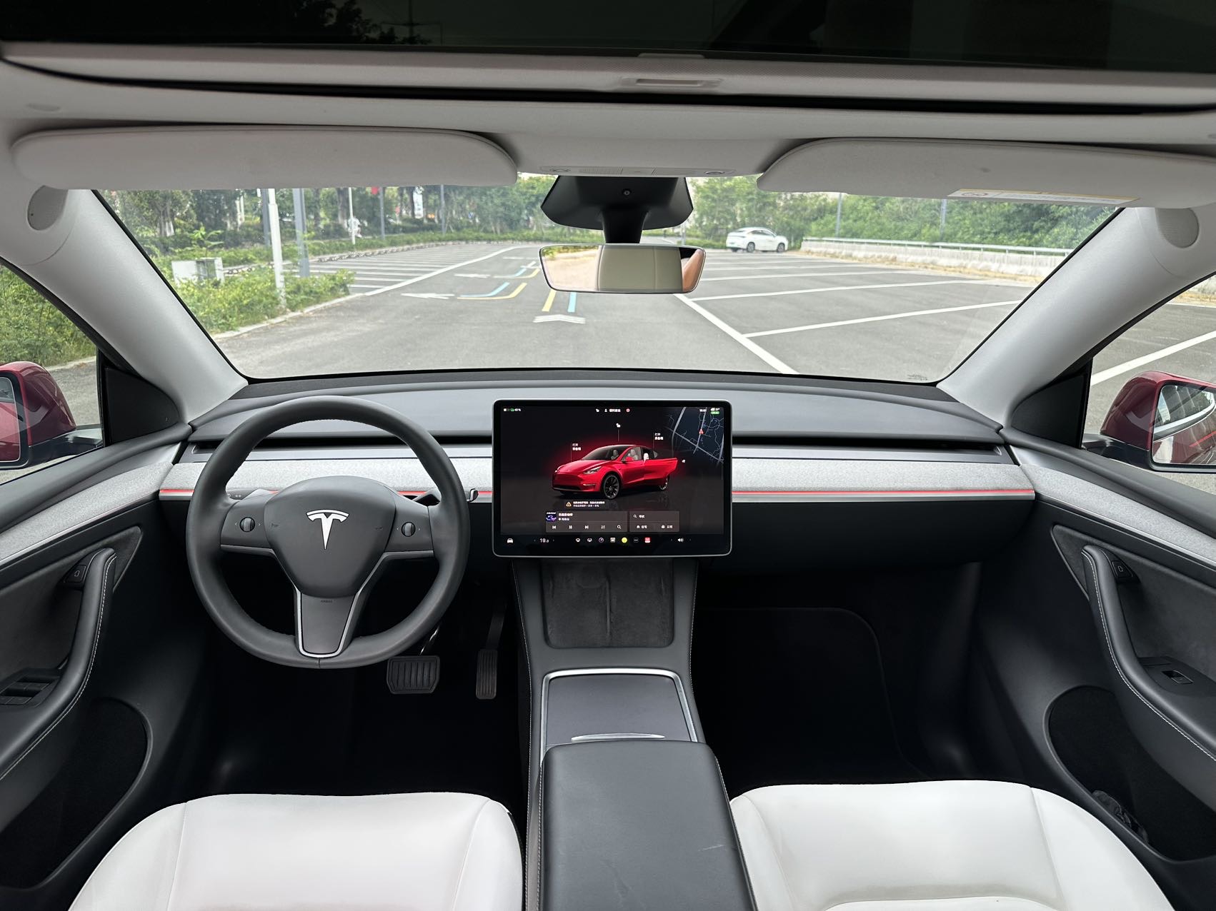 Tesla Model Y 2024 car image #6
