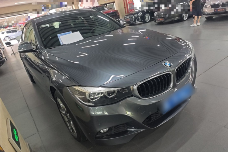 BMW 3 Series GT 2019 imagem de carro #4