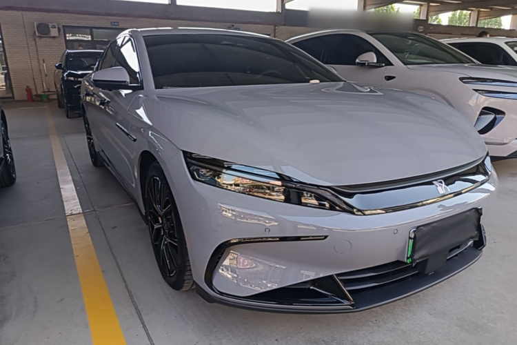 BYD Han 2024 car image #4