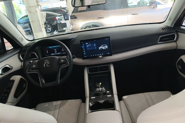 BYD YuanUP 2024 #10 BYD YuanUP 2024 imagen de coche #10