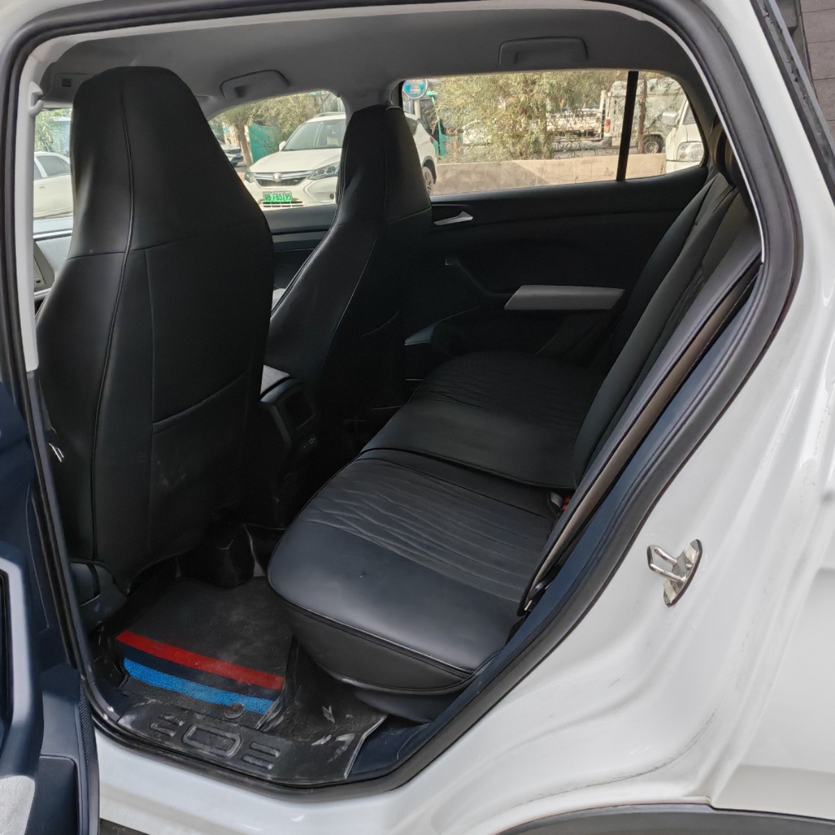 Volkswagen Tharu 2024 immagine di auto #5