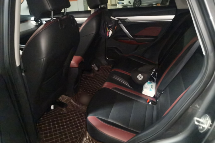 GEELY Coolray 2022 car image #10