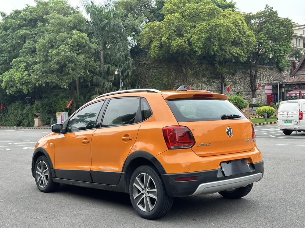 Volkswagen Polo 2012 #4 Volkswagen Polo 2012 car image #4
