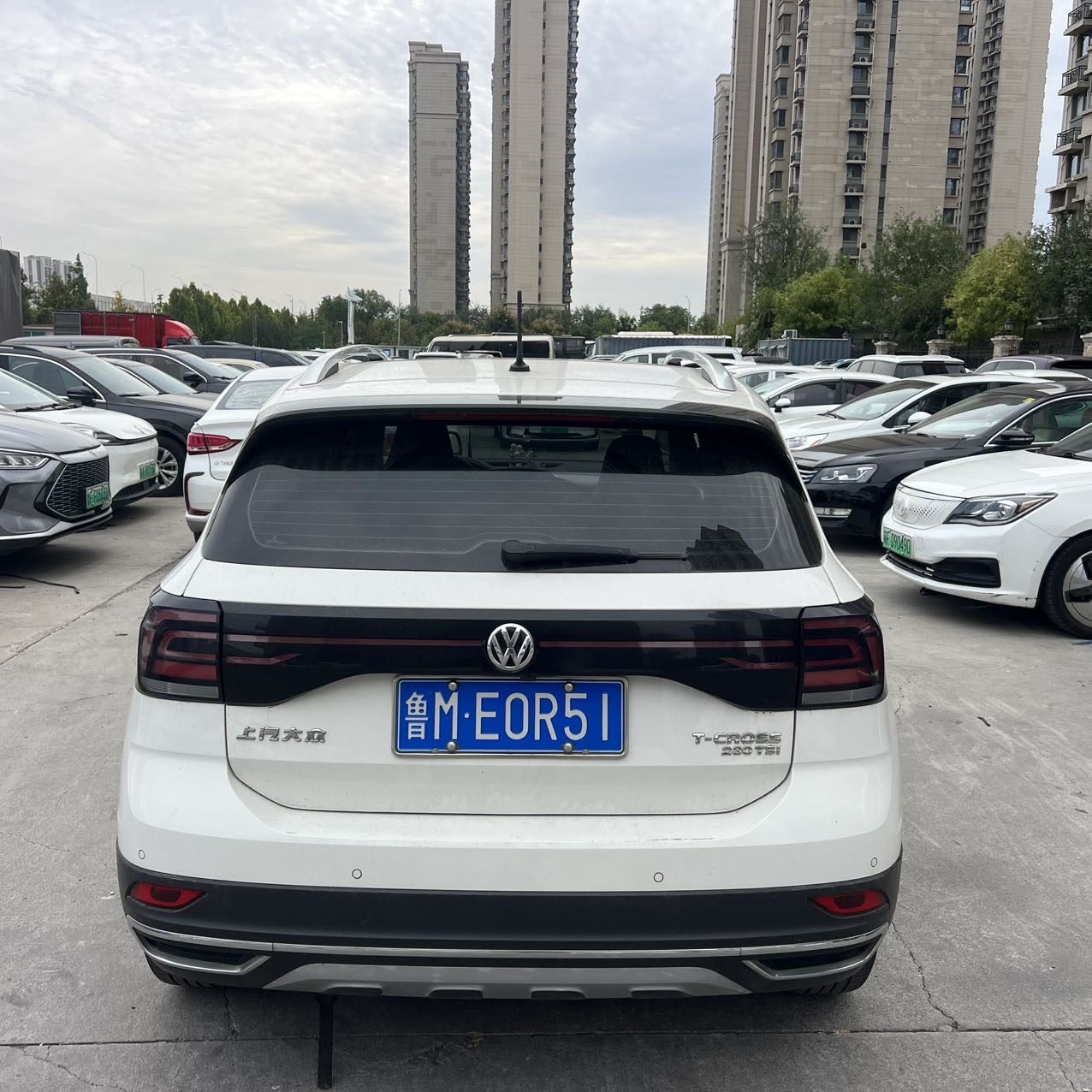 Volkswagen T-Cross 2020 #6 Volkswagen T-Cross 2020 car image #6