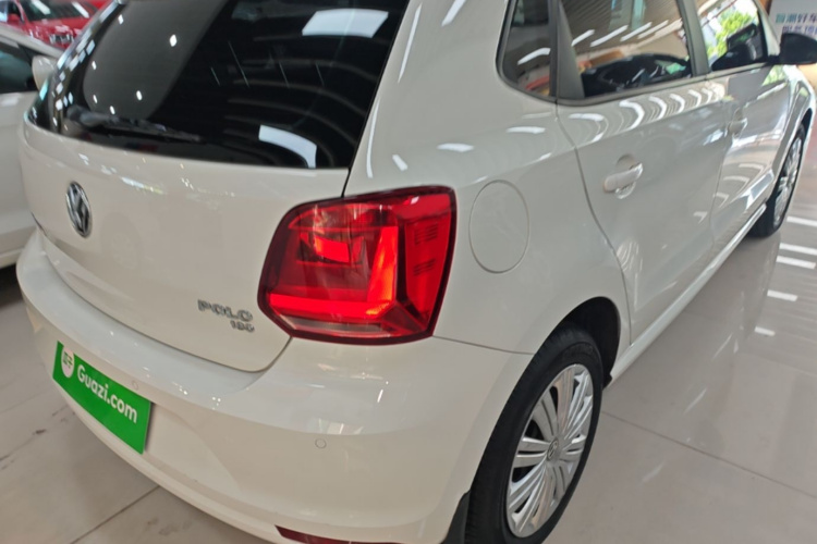 Volkswagen Polo 2017 #8 Volkswagen Polo 2017 car image #8