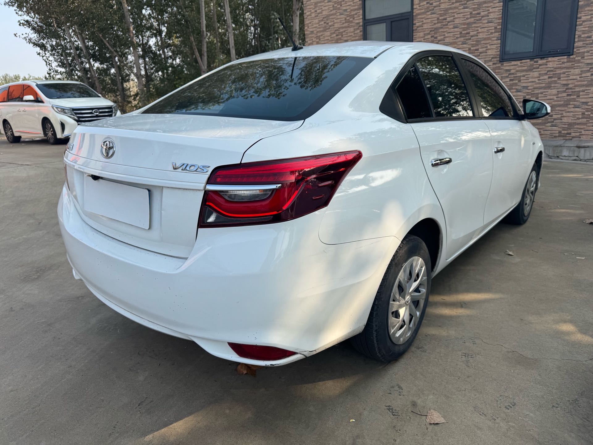Toyota Vios 2023 immagine di auto #8