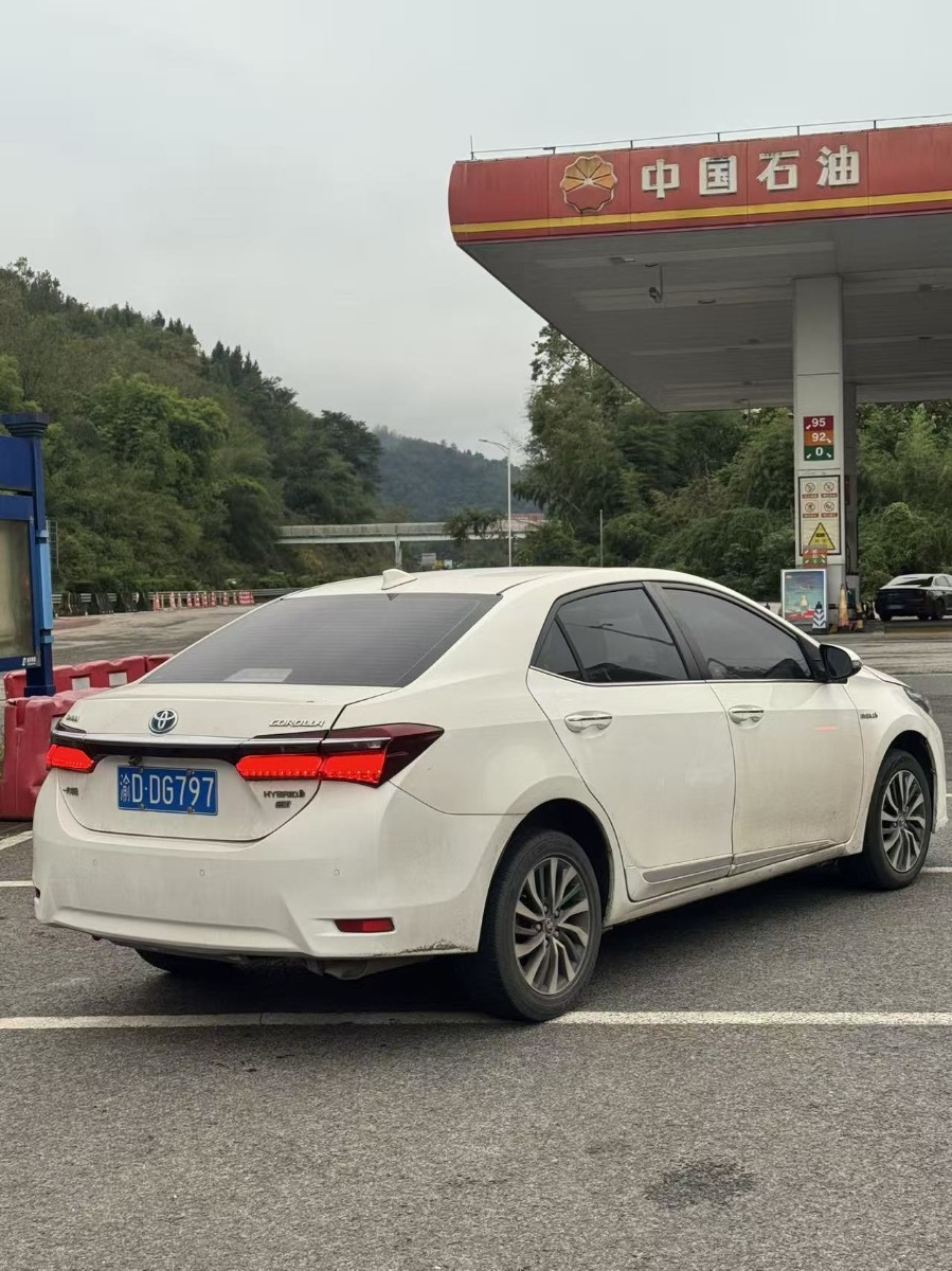Toyota Corolla 2017 #6 Toyota Corolla 2017 car image #6