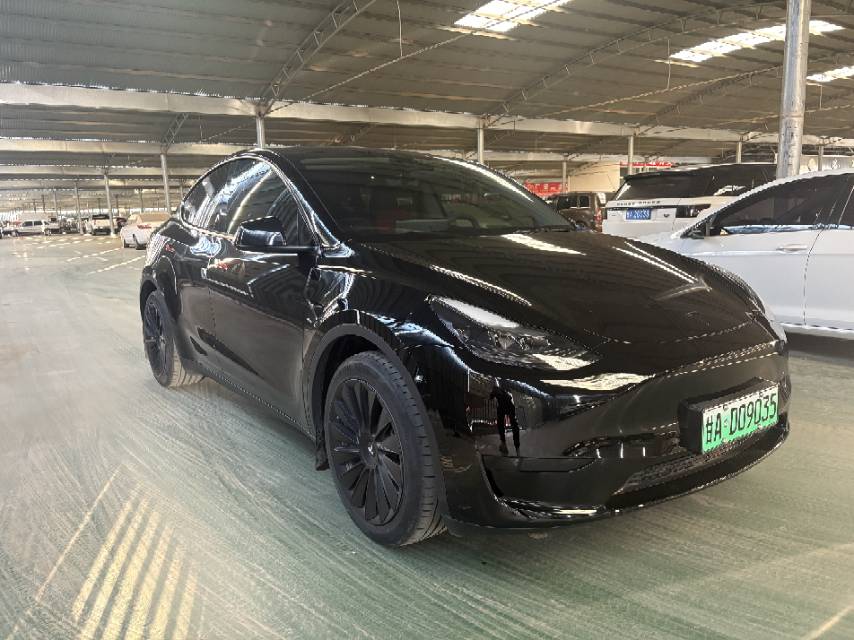Tesla Model Y 2022 #2 Tesla Model Y 2022 image de voiture #2