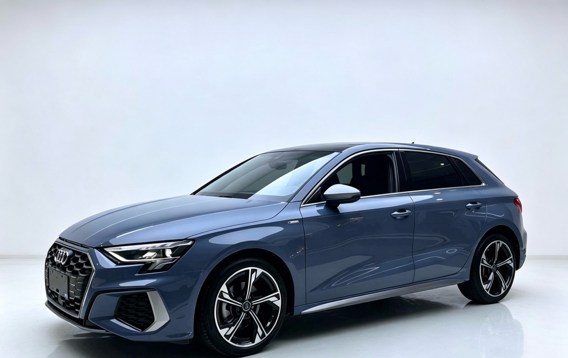 2022 2022 car image