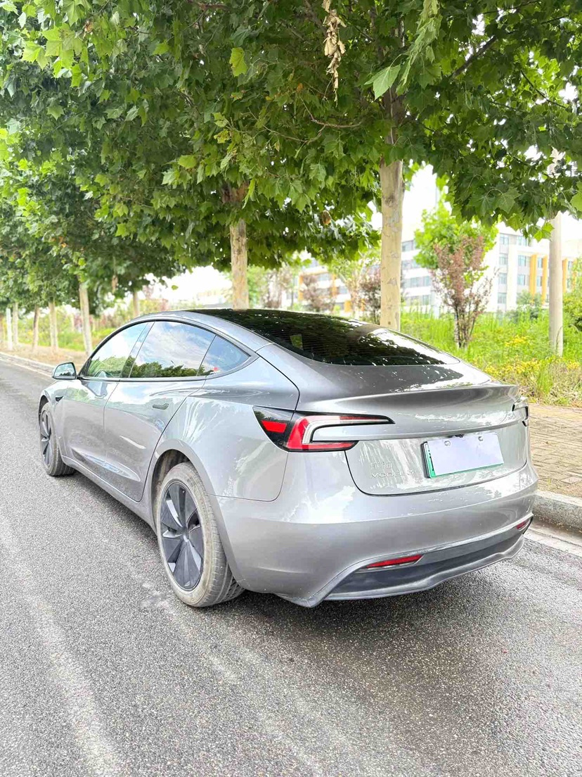 Tesla Model 3 2025 #5 Tesla Model 3 2025 car image #5