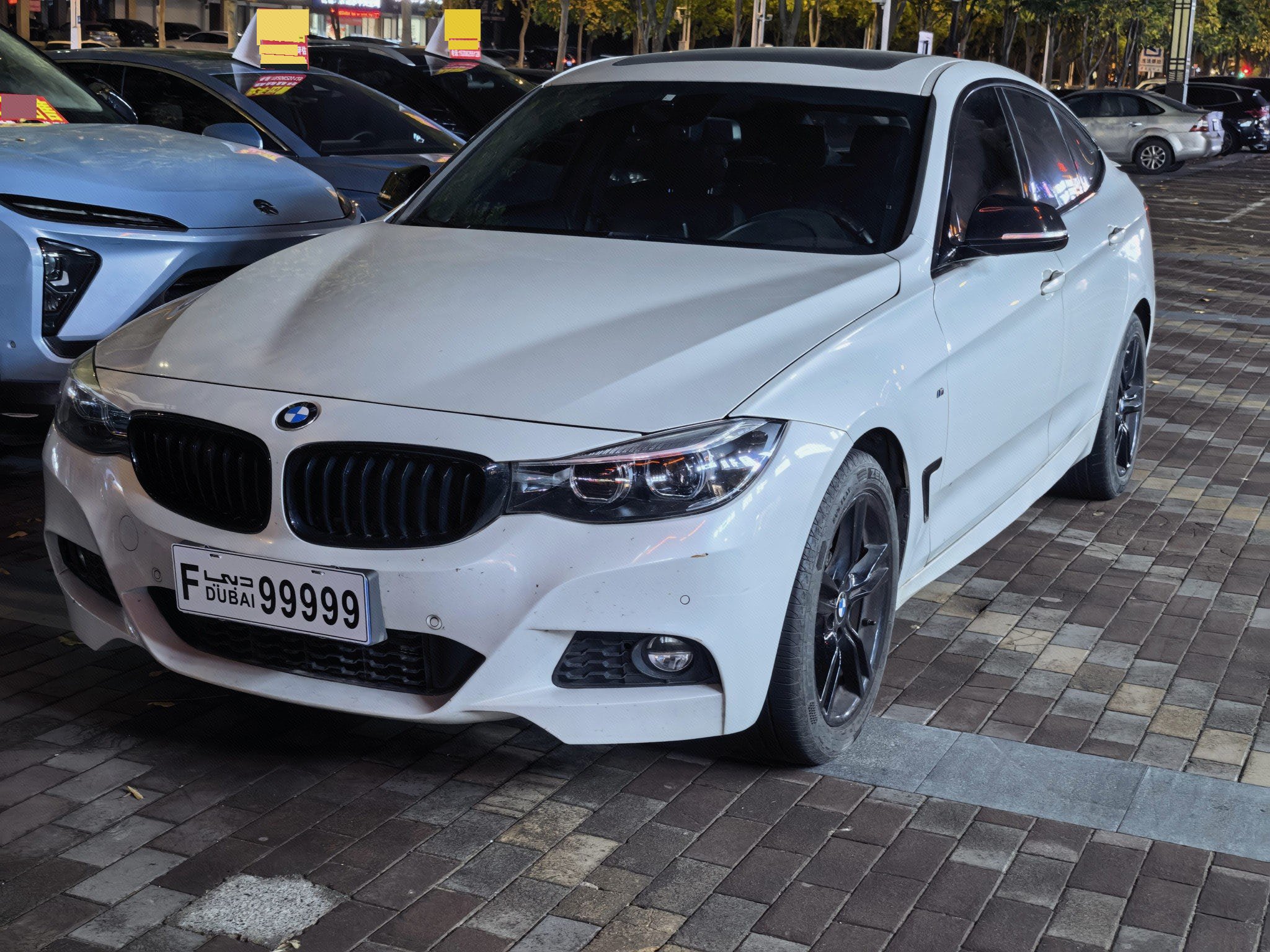 BMW 3 Series GT 2019 BMW 3 Series GT 2019 صورة سيارة