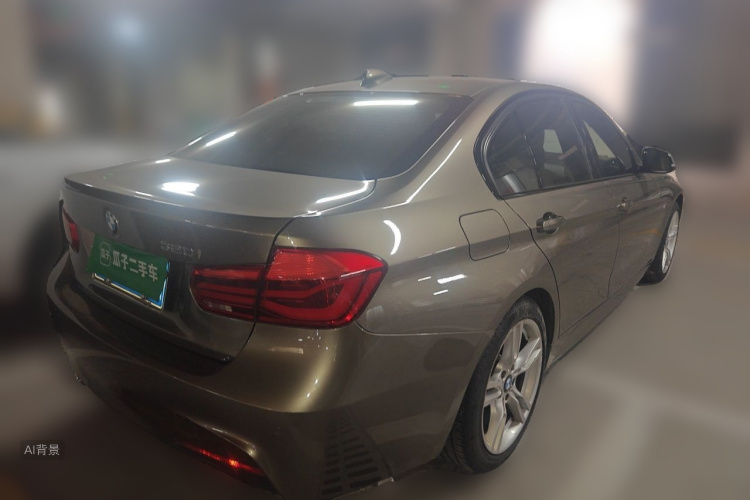 BMW 3 Series 2018 car image #7