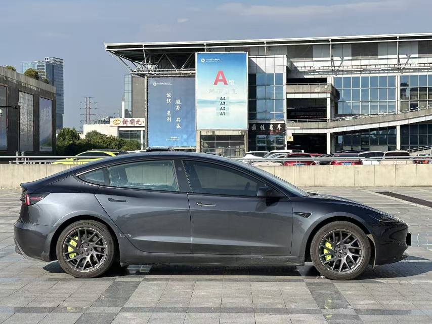 Tesla Model 3 2024 #7 Tesla Model 3 2024 car image #7