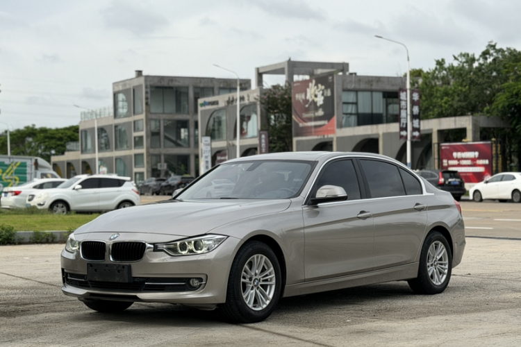 BMW 3 Series 2015 #2 BMW 3 Series 2015 car image #2