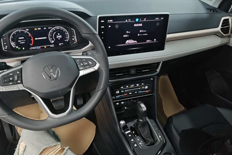 Volkswagen Tharu 2026 #11 Volkswagen Tharu 2026 car image #11