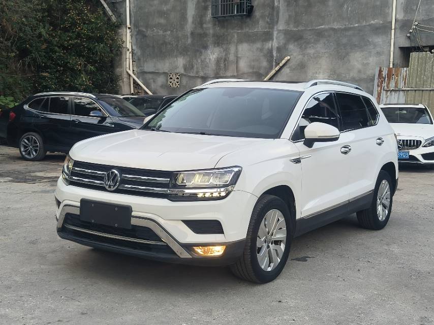Volkswagen Tharu 2019 Volkswagen Tharu 2019 car image
