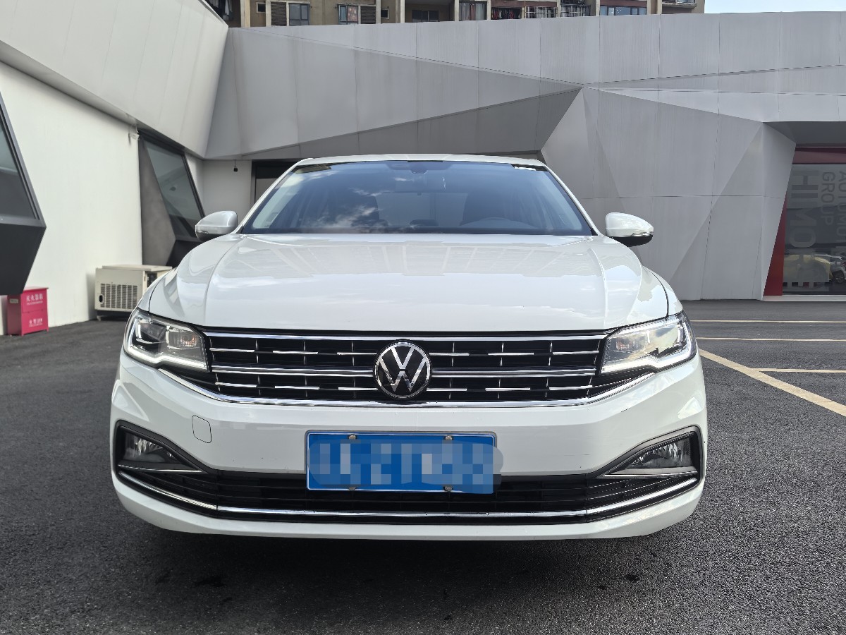 Volkswagen Bora 2021 car image #2